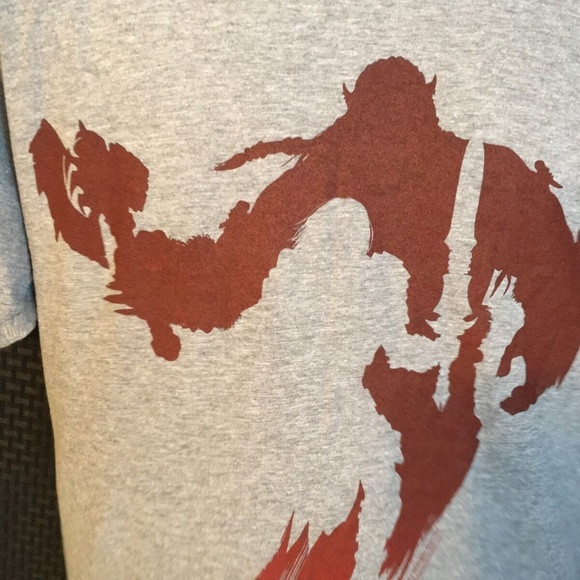 Mens' WARCAFT Grey Shirt, Size LG - Picture 2 of 5